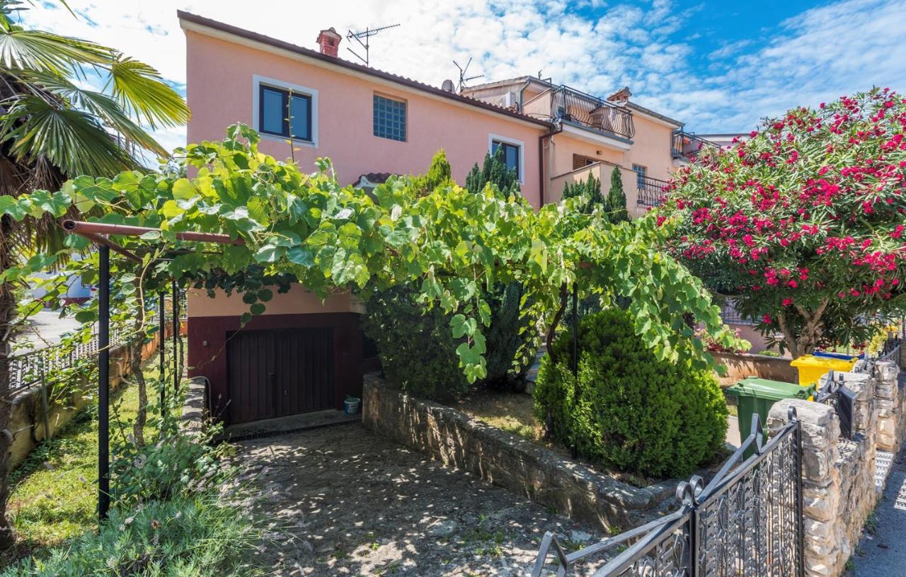 Apartments Magdalena As22 Rovinj Exterior photo