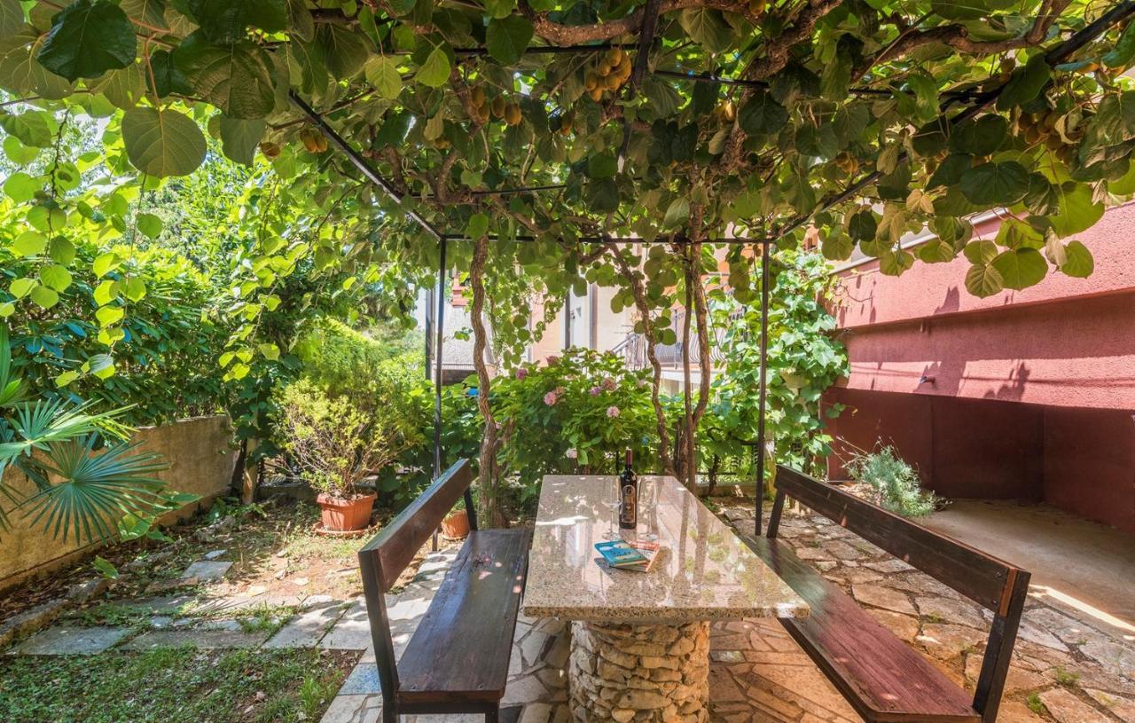 Apartments Magdalena As22 Rovinj Exterior photo